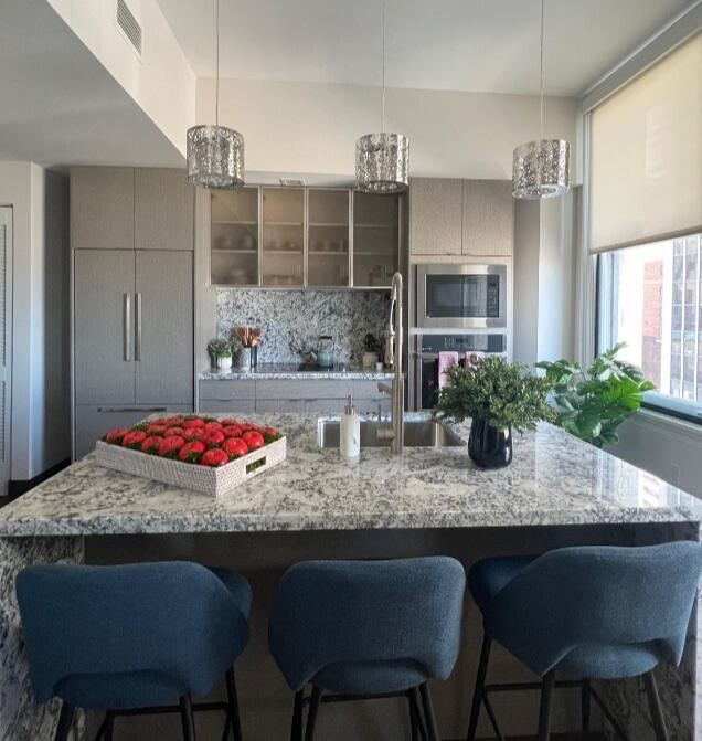 Apartments & Penthouses